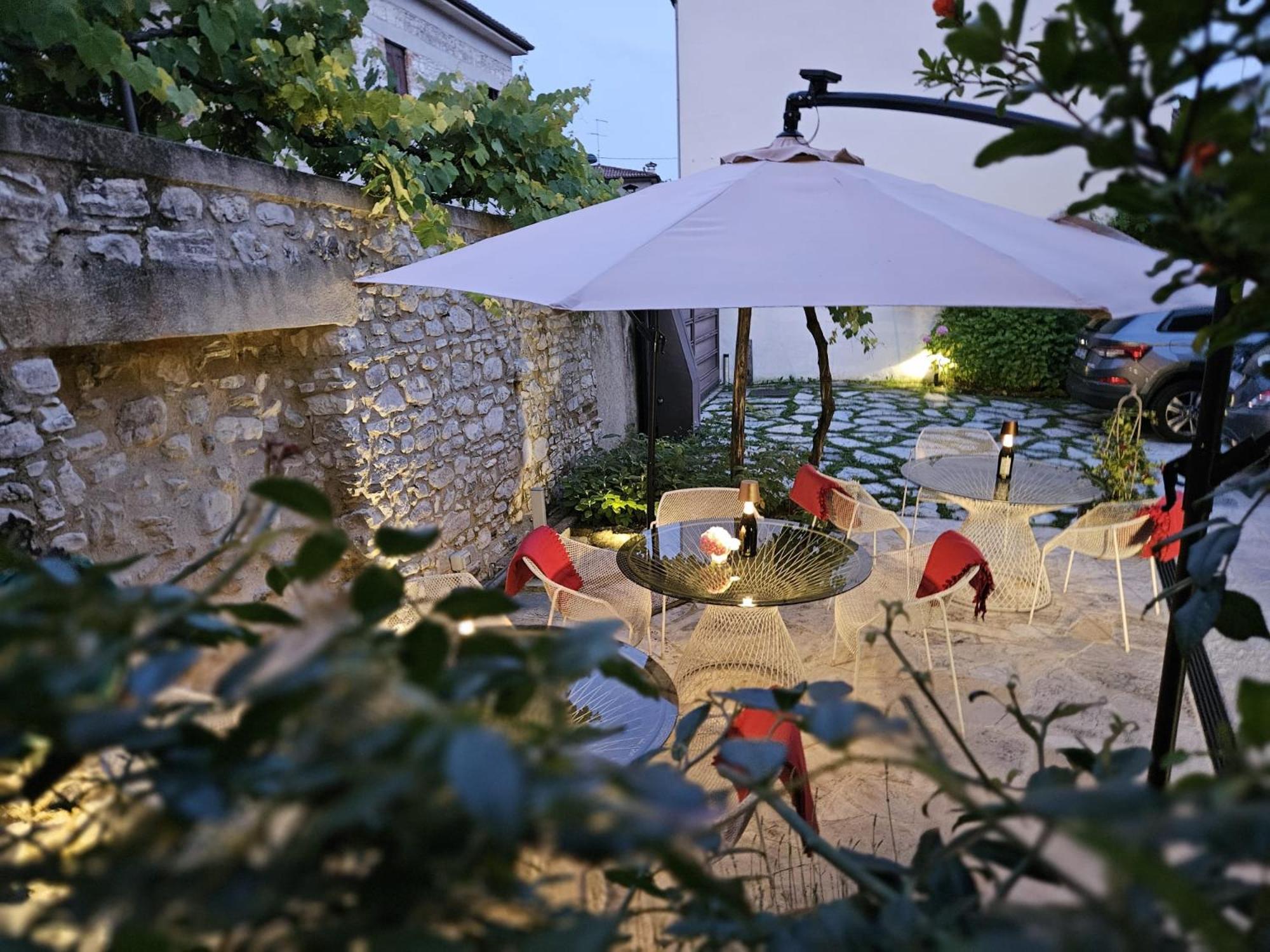 Bed and Breakfast Le Zitelle Di Ron Вальдоббьадене Экстерьер фото